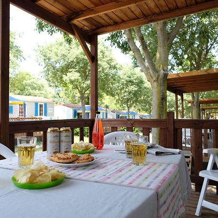Happy Camp Mobile Homes In Camping Village Rosapineta Rosolina Mare Εξωτερικό φωτογραφία