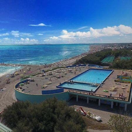 Happy Camp Mobile Homes In Camping Village Rosapineta Rosolina Mare Εξωτερικό φωτογραφία